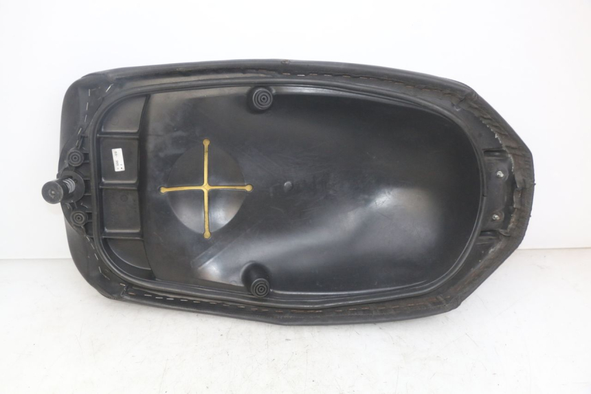 photo de SELLE AVANT YAMAHA YP MAJESTY 125 (2007 - 2010)