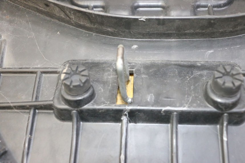 photo de SELLE SUZUKI BURGMAN 125 (2007 - 2014)