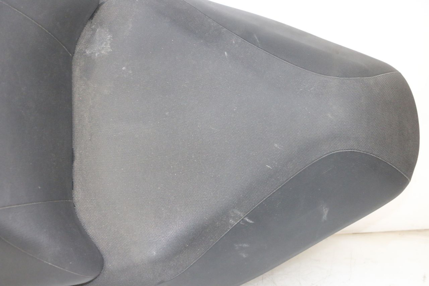 photo de SELLE SUZUKI BURGMAN 650 (2013 - 2020)