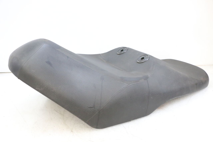 photo de SELLE SUZUKI BURGMAN EXECUTIVE ABS 650 (2006 - 2012) - Points de fixation