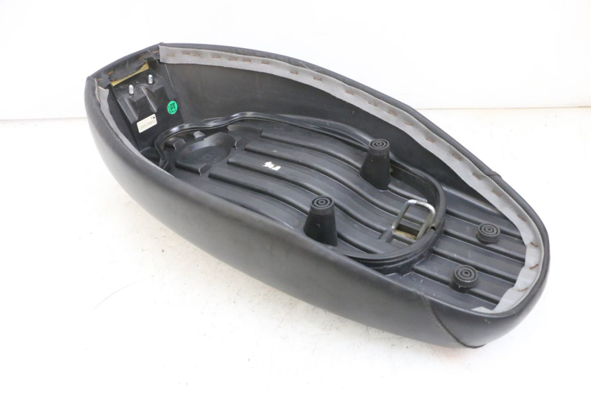 photo de SELLE YAMAHA BW'S EASY 50 (2013 - 2016) - Gros plan technique