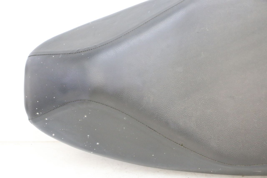 photo de SELLE PEUGEOT ELYSEO 125 (1999 - 2004) - Aperçu profil