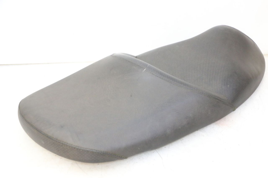 photo de SELLE HONDA FES S-WING SWING ABS 125 (2007 - 2015)