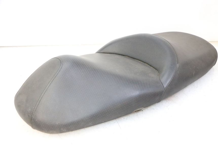 photo de SELLE HONDA FES S-WING SWING ABS 125 (2007 - 2015)