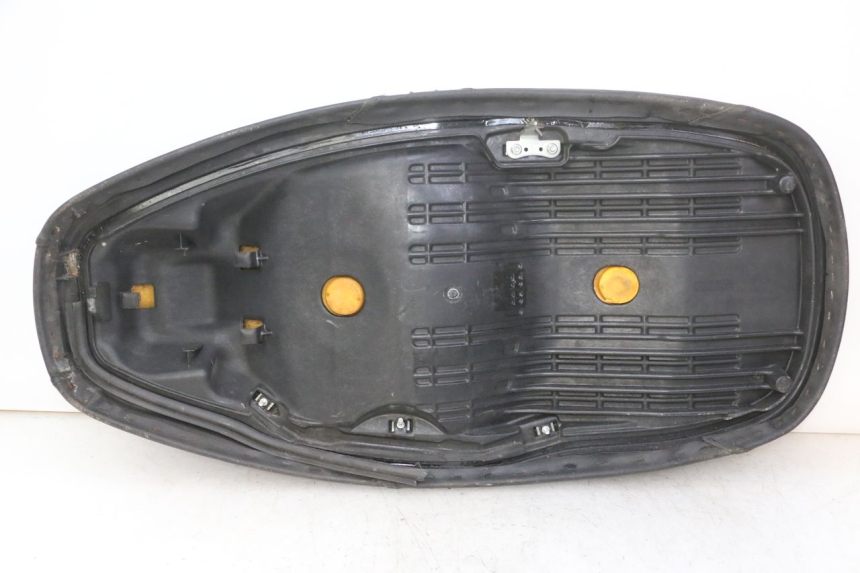 photo de SELLE HONDA FES S-WING SWING ABS 125 (2007 - 2015)