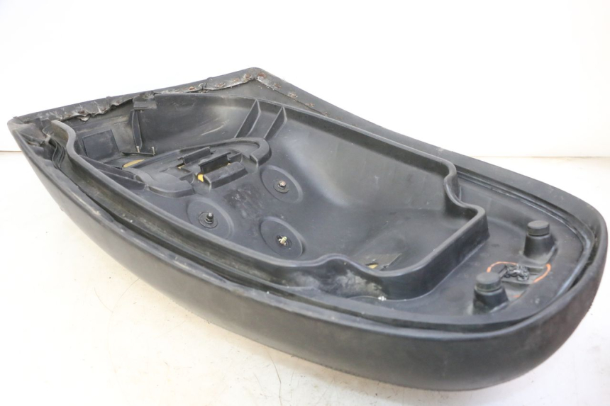 photo de SELLE KYMCO GRAND DINK 125 (2008 - 2014)