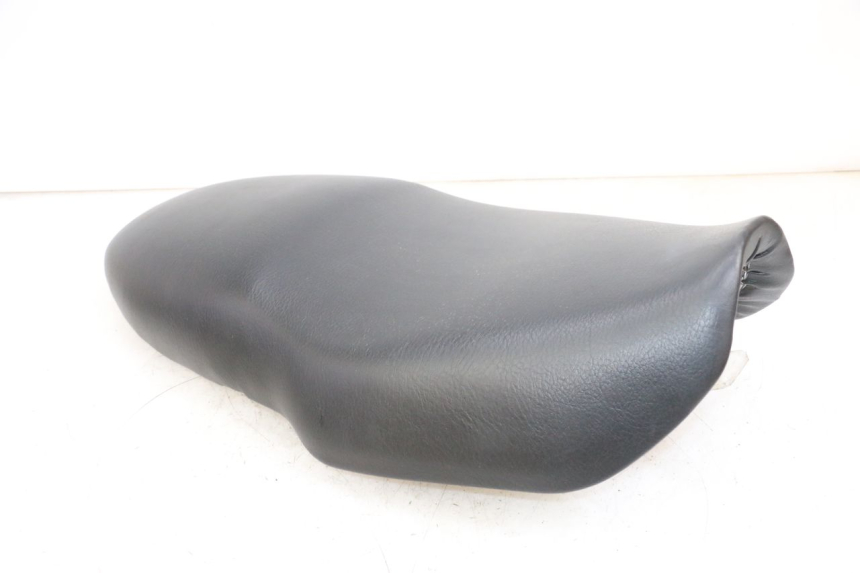 photo de SELLE SUZUKI GSF N BANDIT 600 (1996 - 1999) - État de surface