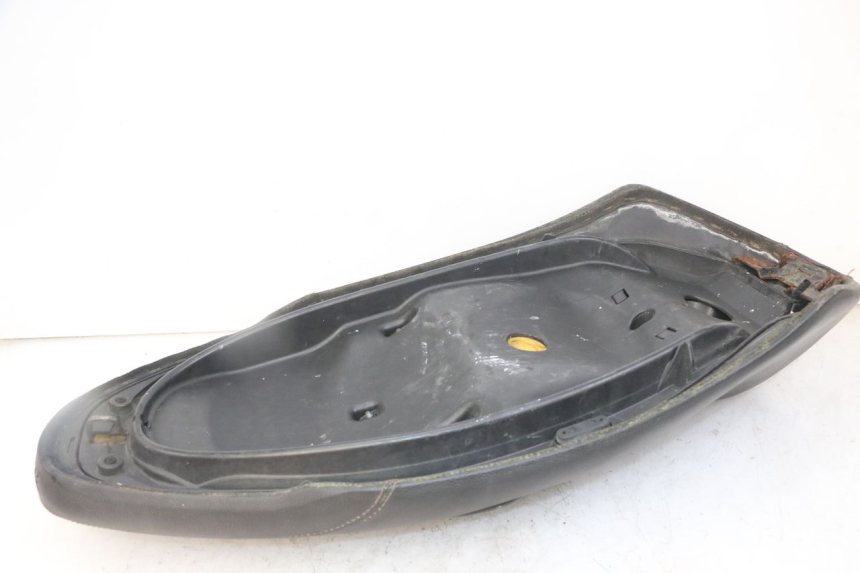 photo de SELLE PIAGGIO IE MP3 YOURBAN 300 (2011 - 2016)