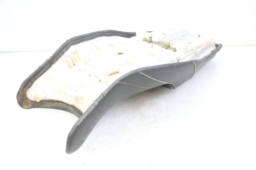 photo de SELLE KAWASAKI ZR7 ZR-7 S 750 (1999 - 2004)