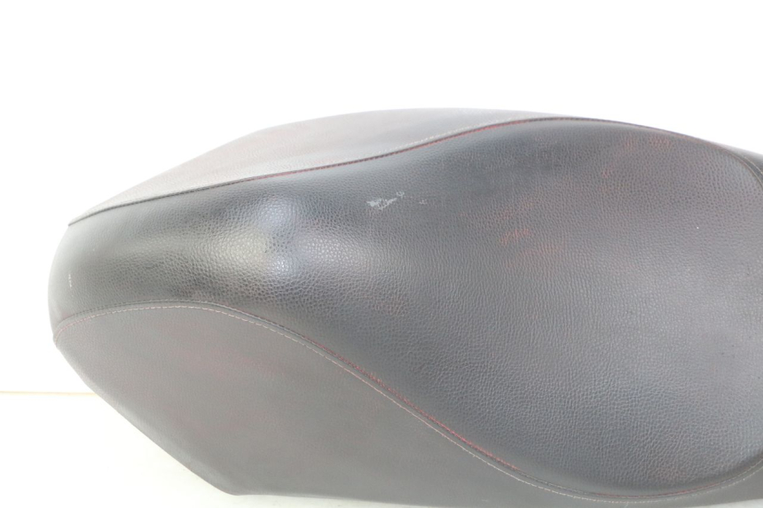 photo de SELLE PEUGEOT KISBEE 2T 50 (2018 - 2022)
