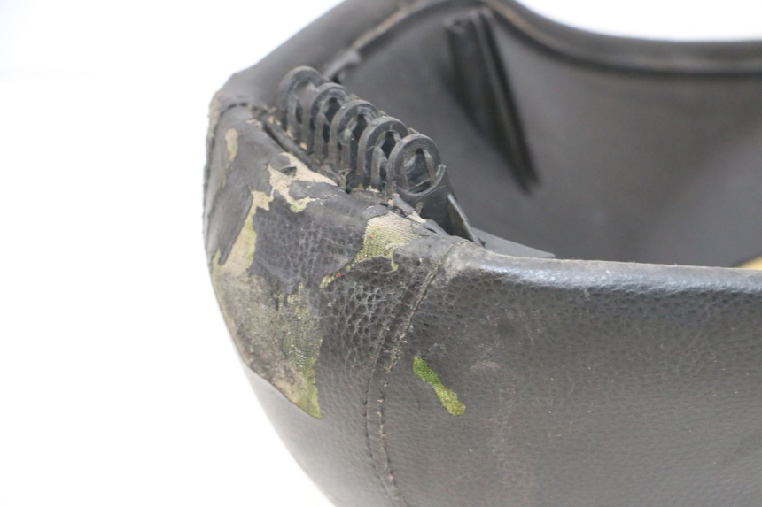 photo de SELLE PEUGEOT KISBEE 4T 50 (2010 - 2017)