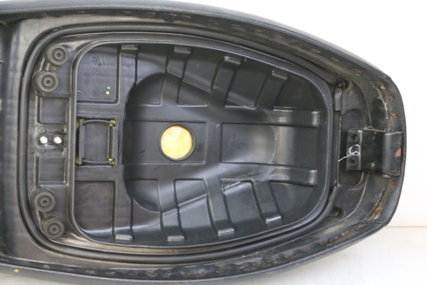 photo de SELLE KYMCO AGILITY 4T 50 (2018 - 2022)