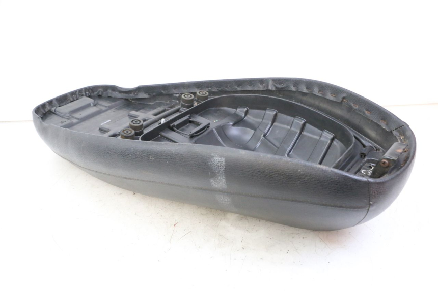 photo de SELLE KYMCO AGILITY 4T 50 (2018 - 2022)