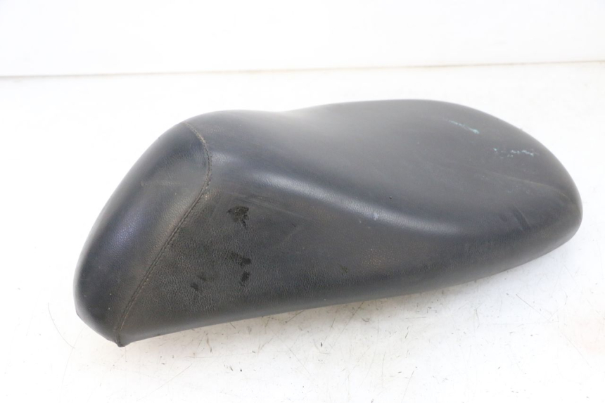 photo de SELLE PEUGEOT LUDIX 50 (2008 - 2017) - Marquages et références