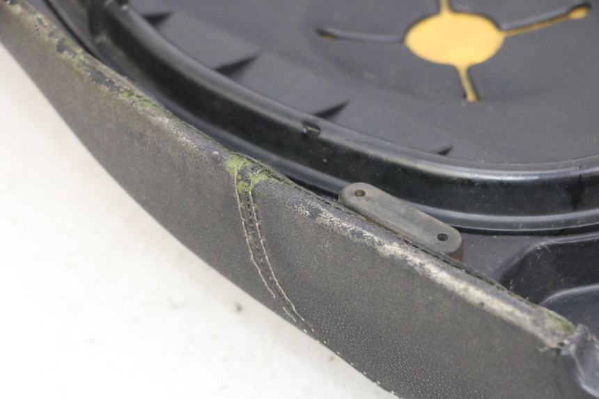 photo de SELLE PIAGGIO LXV 4T 50 (2009 - 2013)