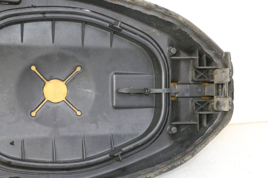 photo de SELLE PIAGGIO LXV 4T 50 (2009 - 2013)