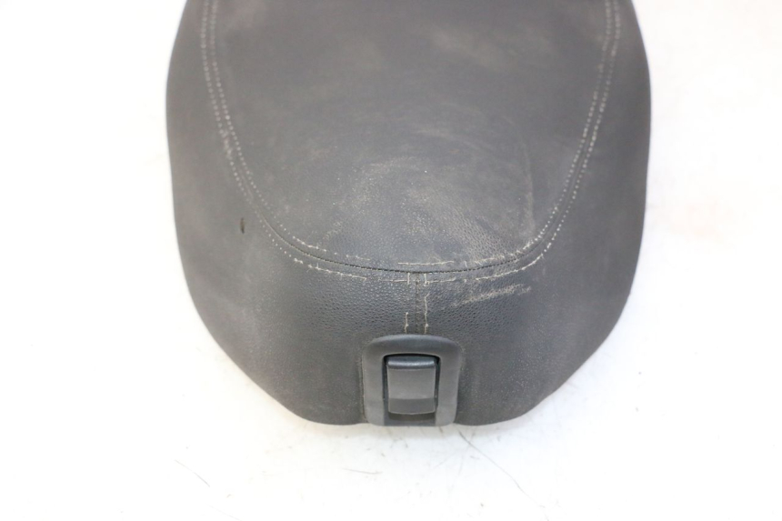 photo de SELLE PIAGGIO LXV 4T 50 (2009 - 2013)