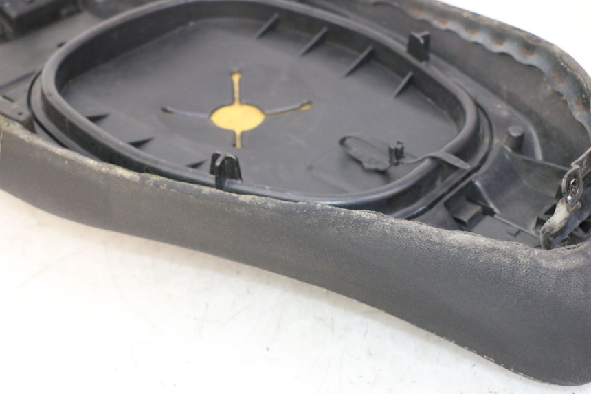 photo de SELLE PIAGGIO LXV 4T 50 (2009 - 2013)