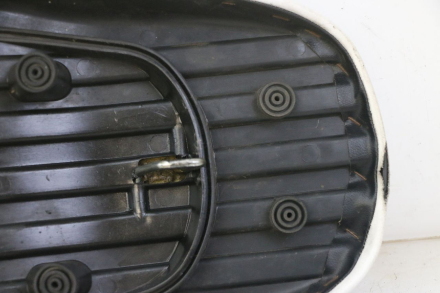 photo de SELLE MBK BOOSTER SPIRIT NAKED 50 (2004 - 2017)
