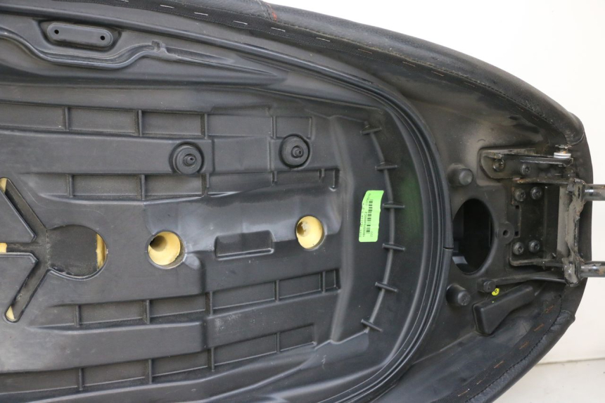 photo de SELLE PIAGGIO MP3 HPE 350 (2018 - 2020) - Pièce contrôlée