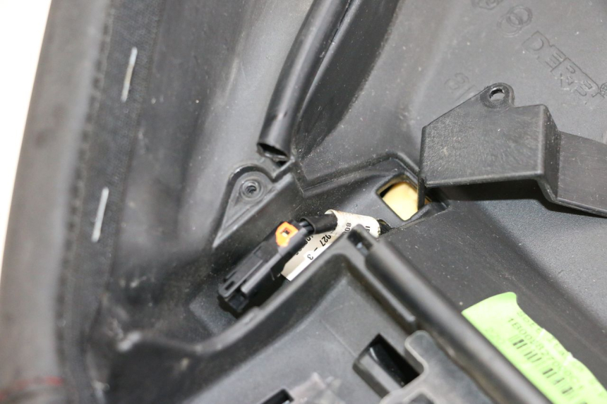 photo de SELLE PIAGGIO MP3 HPE 300 (2019 - 2026) - Pièce contrôlée