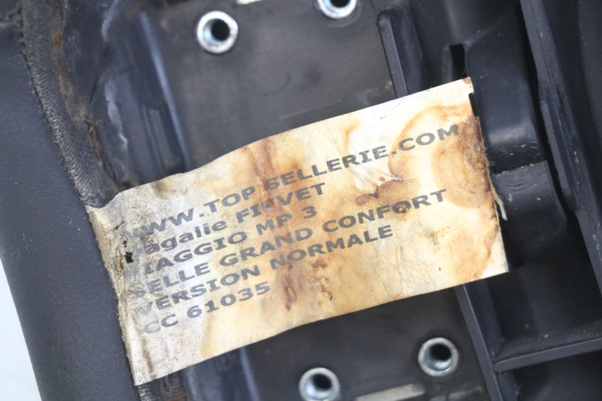 photo de SELLE PIAGGIO MP3 LT 400 (2007 - 2012)