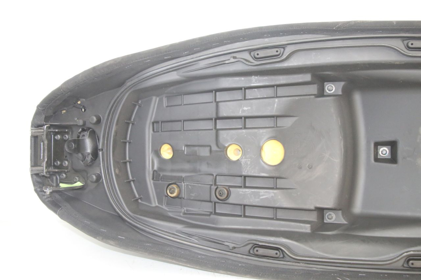 photo de SELLE PIAGGIO MP3 500 (2014 - 2016)