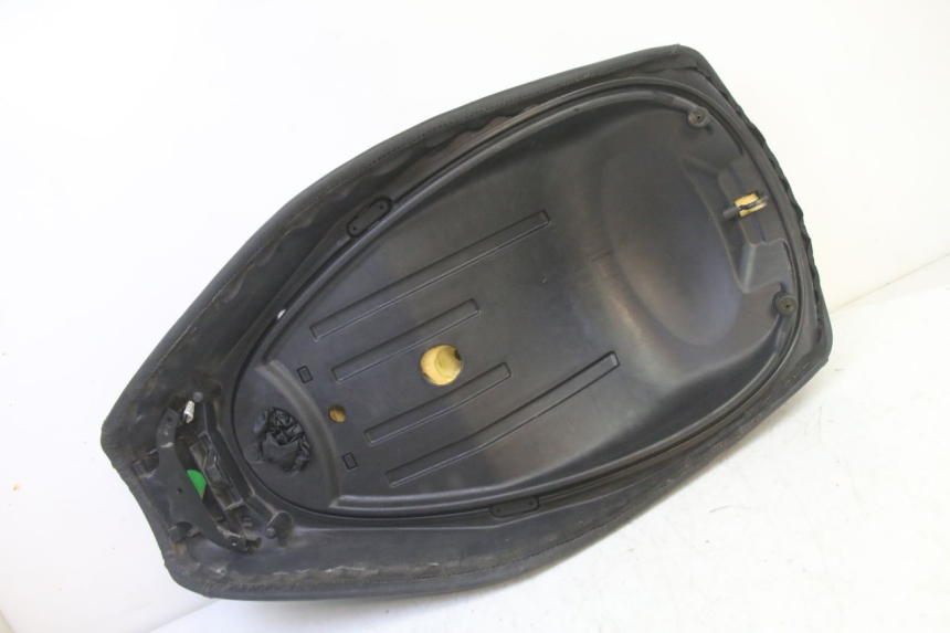 photo de SELLE PIAGGIO MP3 RL 250 (2007 - 2010)