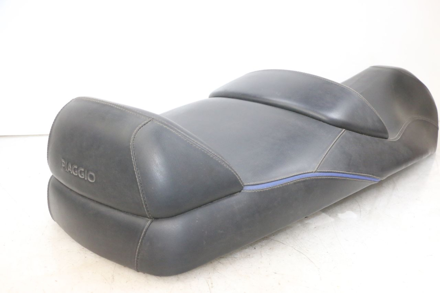 photo de SELLE PIAGGIO MP3 500 (2016 - 2018) - Vue rapprochée