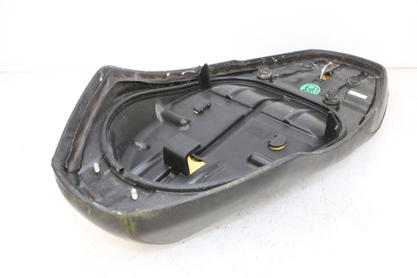 photo de SELLE YAMAHA NEO'S NEOS 2T 50 (1998 - 2007) - État de surface