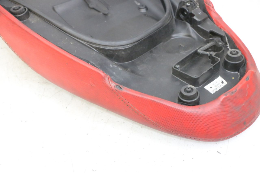 photo de SELLE PIAGGIO NEW TYPHOON 50 (2018 - 2021) - Focus structure