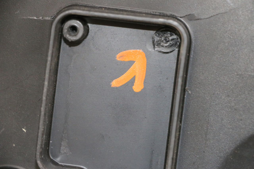 photo de SELLE PIAGGIO NEW TYPHOON 50 (2018 - 2021) - Gros plan technique