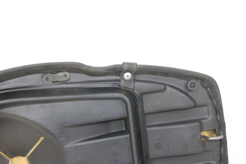 photo de SELLE PIAGGIO NRG POWER PUREJET 50 (2018 - 2021)