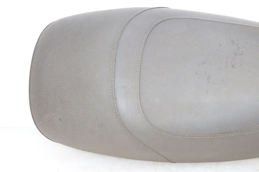 photo de SELLE JM MOTORS OLDIES GT 4T 50 (2018 - 2025) - Vue rapprochée