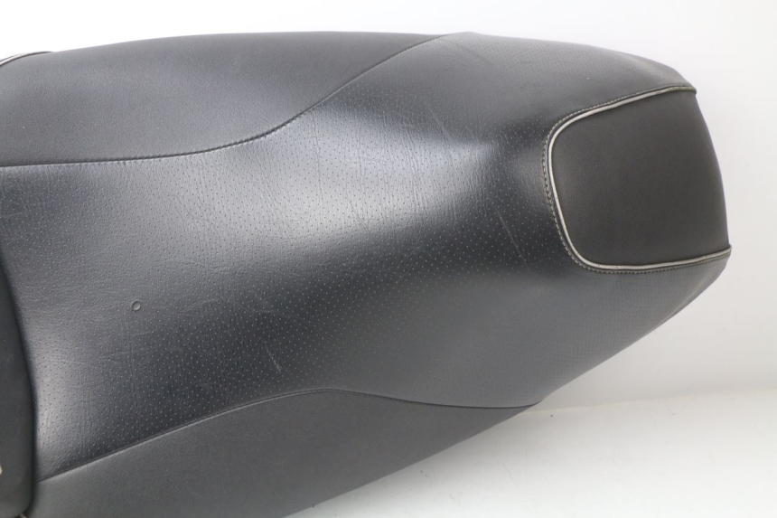 photo de SELLE HONDA PCX (JF47) 125 (2012 - 2013) - Vue rapprochée