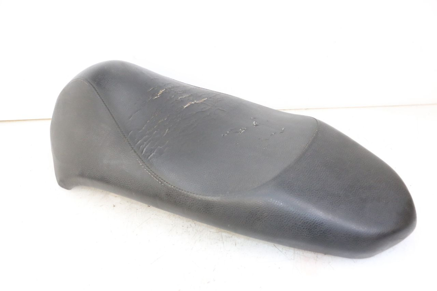 photo de SELLE PEUGEOT KISBEE 4T 50 (2018 - 2022)