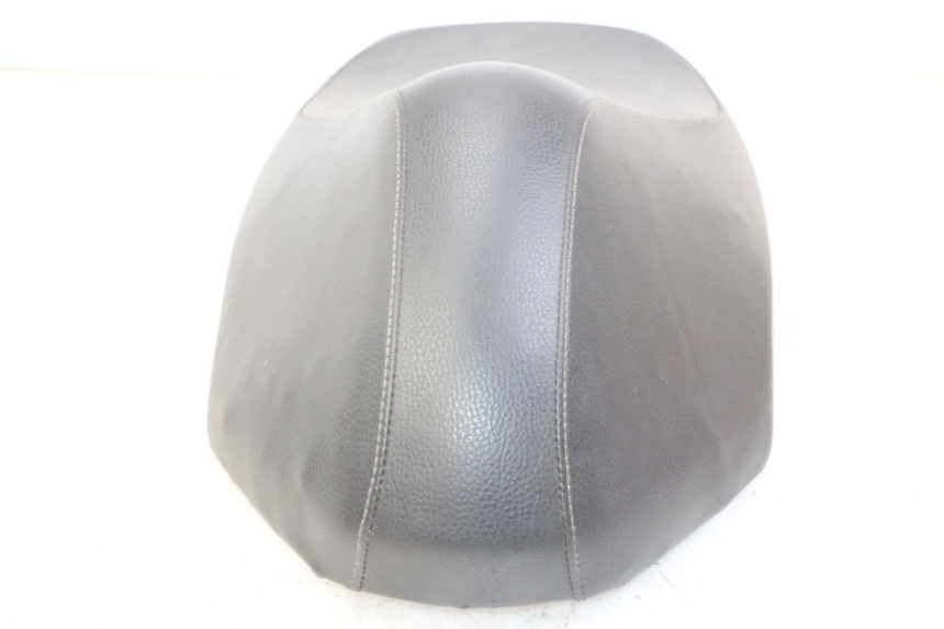 photo de SELLE PEUGEOT KISBEE 4T 50 (2010 - 2017)