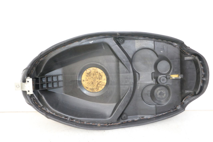 photo de SELLE PEUGEOT TKR TREKKER FURIOUS 50 (2005 - 2014)