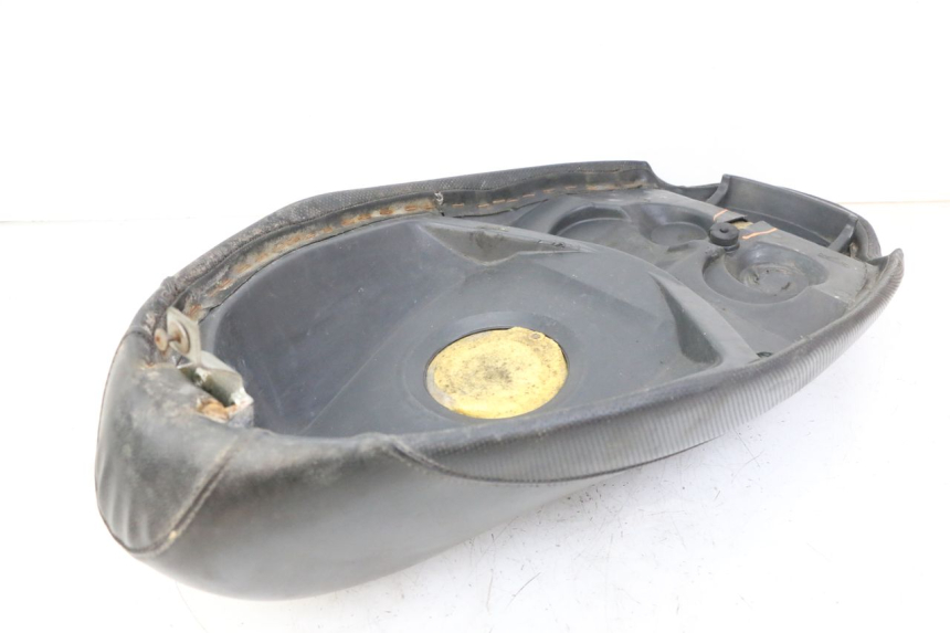 photo de SELLE PEUGEOT TKR TREKKER FURIOUS 50 (2005 - 2014)