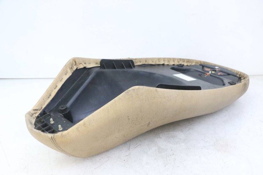 photo de SELLE PEUGEOT VIVACITY 125 (2010 - 2017)