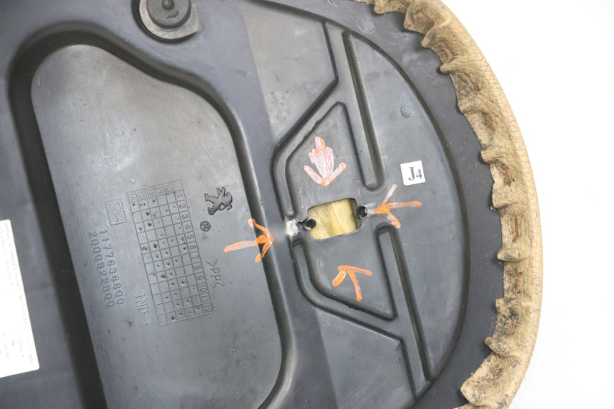 photo de SELLE PEUGEOT VIVACITY 125 (2010 - 2017)