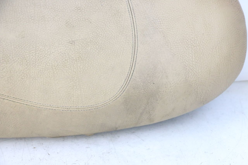 photo de SELLE PEUGEOT VIVACITY 125 (2010 - 2017)