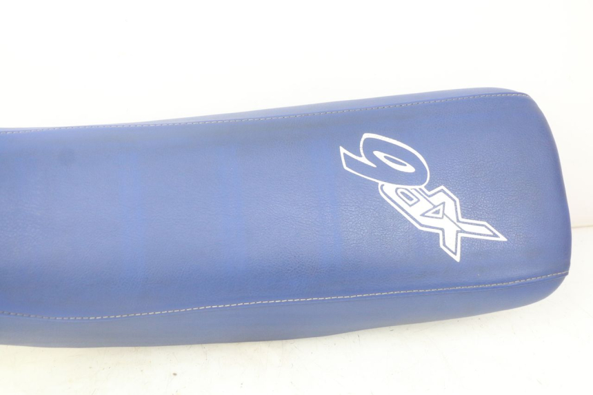photo de SELLE PEUGEOT XP6 50 (1997 - 2003)