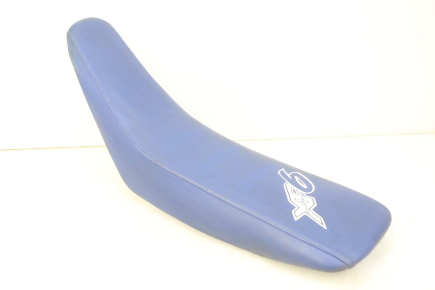 photo de SELLE PEUGEOT XP6 50 (1997 - 2003)