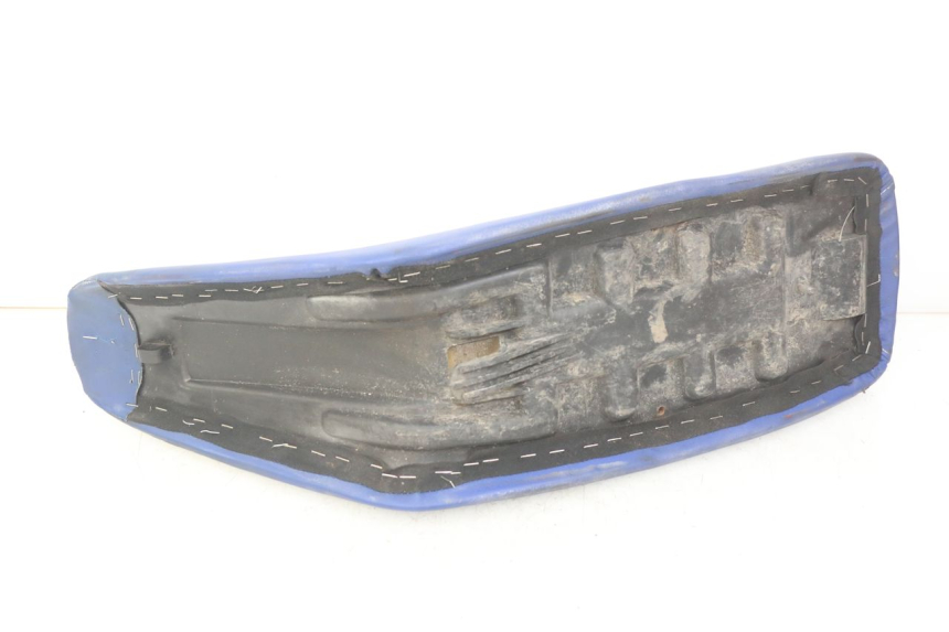 photo de SELLE PEUGEOT XP6 50 (1997 - 2003)