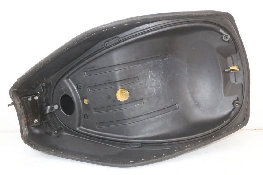 photo de SELLE PIAGGIO MP3 125 (2006 - 2014)