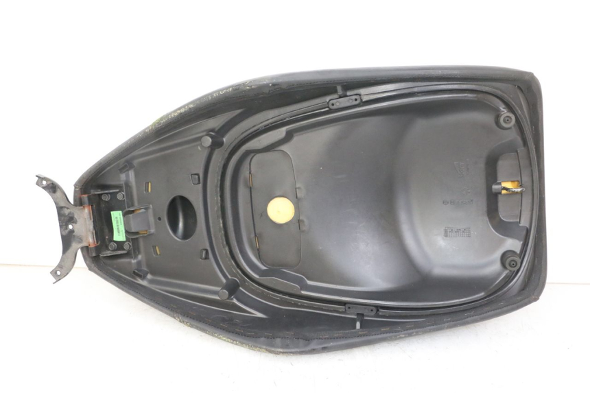 photo de SELLE PIAGGIO XEVO - X EVO 125 (2007 - 2016)