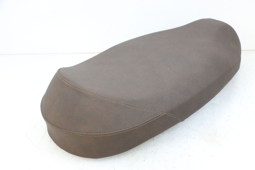 photo de SELLE EFUN PUSA 1 - Détails caractéristiques