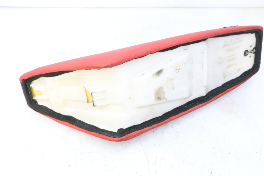 photo de SELLE APOLLO RFZ 125