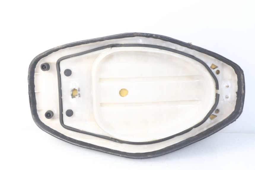 photo de SELLE TNT MOTOR ROMA 10' 4T 50 (2019 - 2022)